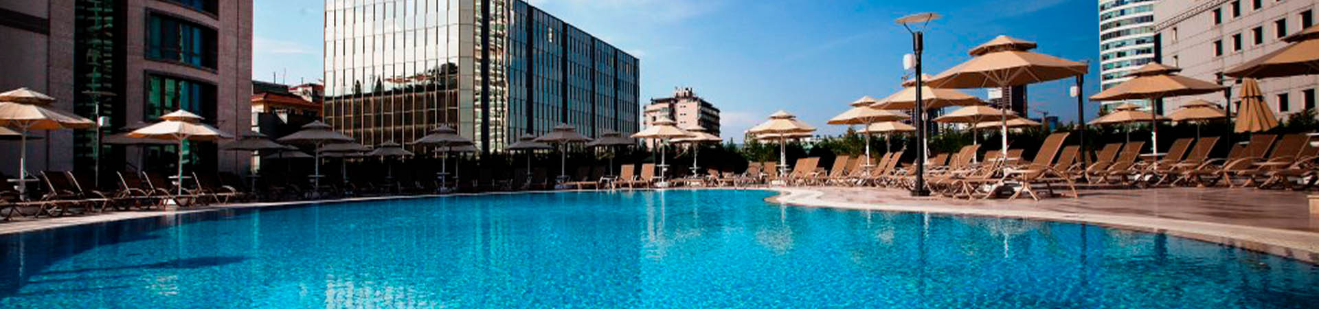 تور استانبول هتل رادیسون بلو