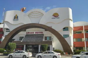 تور کیش هتل آریان