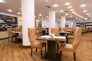 تور کیش هتل سورینت صدف