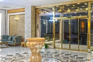 تور مشهد هتل بشری