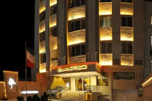 تور مشهد هتل گل سرخ