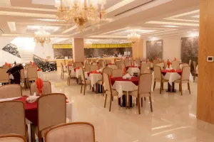 تور مشهد هتل رونا