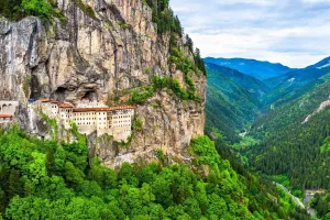 تور ترابزون