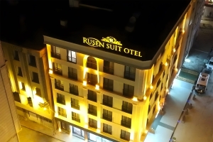 تور وان هتل روشن سوئیت